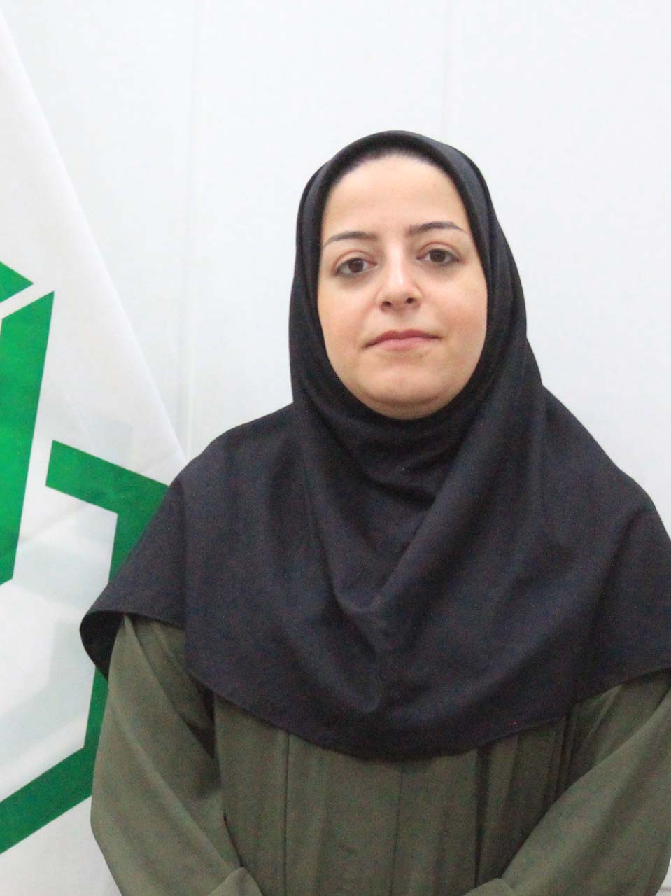 سارا میرزاد جهرمی